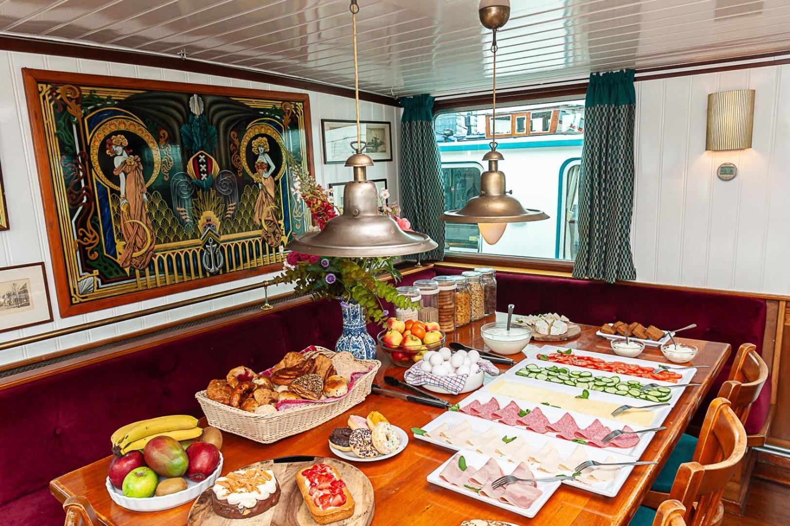 Amsterdam Hotelboat Exterior photo
