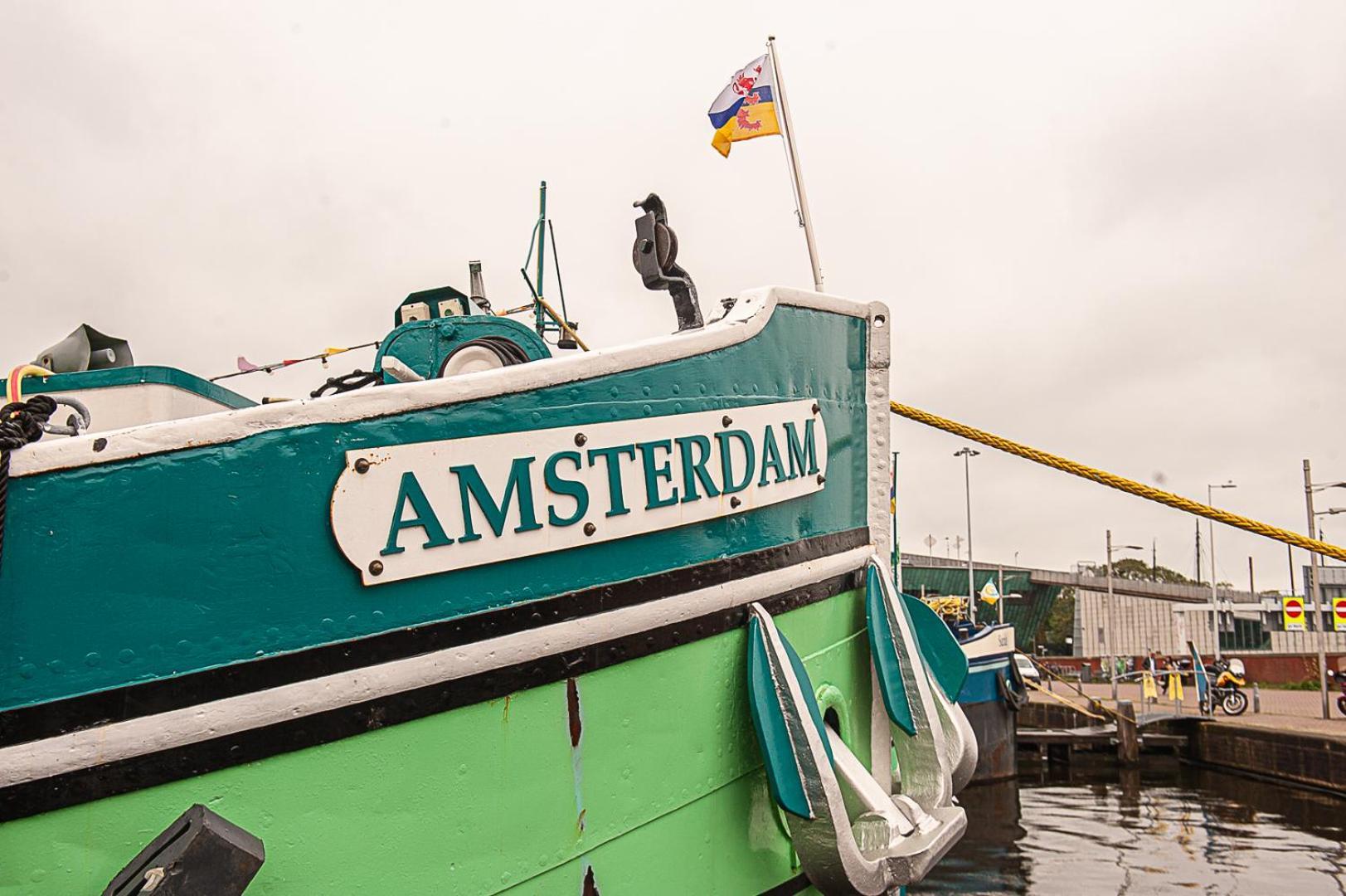 Amsterdam Hotelboat Exterior photo